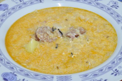 Jak uvařit zelňačka s klobásou ? Snadné recept, připravený za 30 - 45 minut